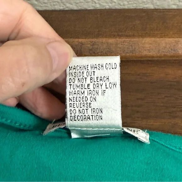 Rebecca Malone Green Santa Snowman Tee L | Christmas Holiday Winter Top - Picture 7 of 8